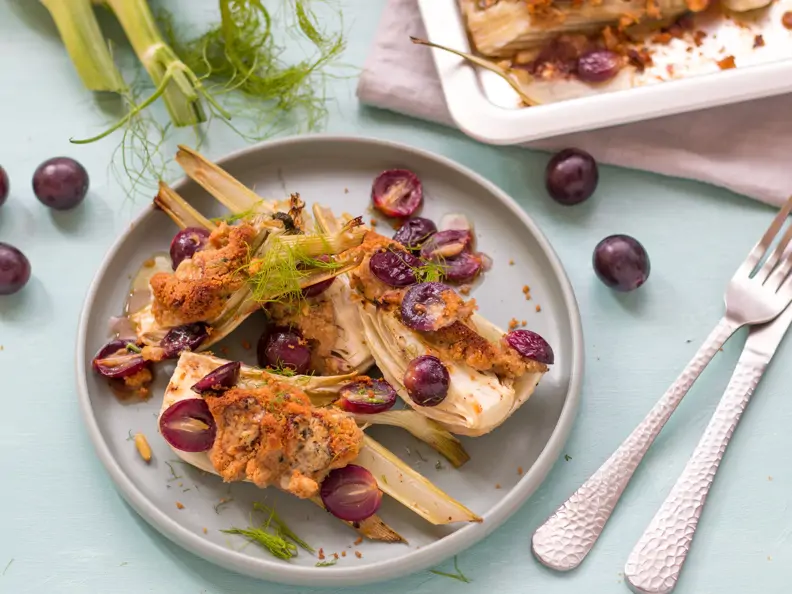 Überbackener Fenchel mit karamellisierten Weintrauben