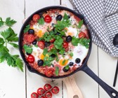 Reis-Shakshuka mit Oliven