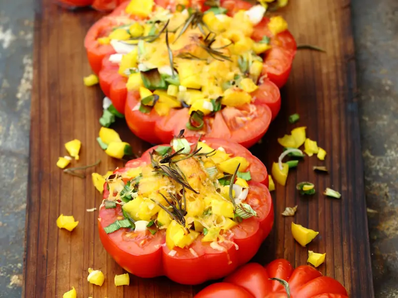 Gefüllte Grilltomaten
