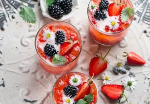Spritzige Beerenbowle