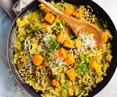 Quinoa-Risotto mit gebackenem Chili-Kürbis