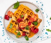 Kürbiswaffeln mit Pilz-Garnelen
