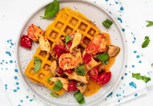 Kürbiswaffeln mit Pilz-Garnelen