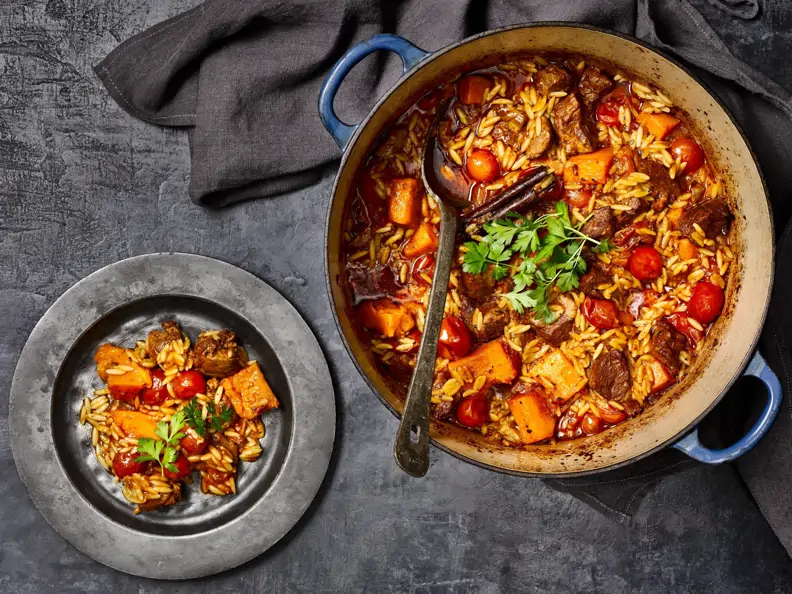 Lamm-Kürbis-Eintopf mit Nudelreis