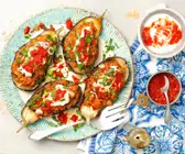 Vegetarisch gefüllte Aubergine