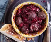 Orientalische Hackbällchen mit Kirschen