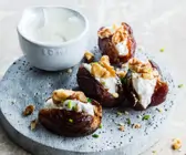 Gefüllte Datteln mit Ziegenfrischkäse