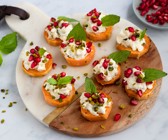 Süßkartoffel-Canapés mit Ziegenkäse-Dip