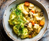 Hähnchengeschnetzeltes mit saurer Sahne