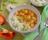 Puten-Mango-Paprika-Curry mit Edamame-Reis