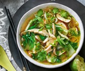 Asiatische Hühnersuppe