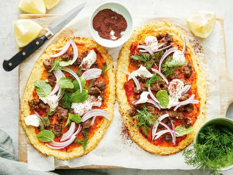 Pizza mit Blumenkohlboden