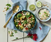 Keto-Gemüse-Curry mit Blumenkohlreis