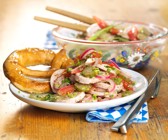 Bayerischer Wurstsalat mit Brezel