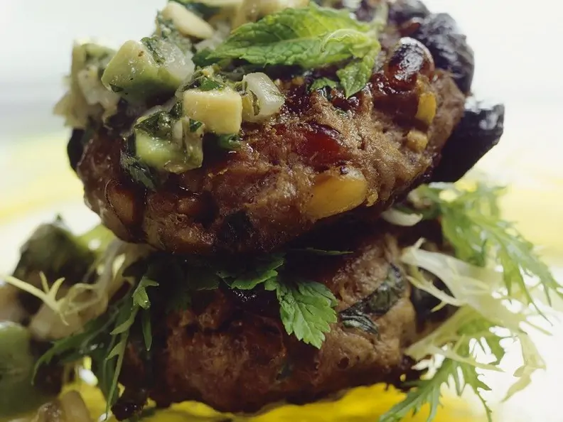 Burger mit Lamm