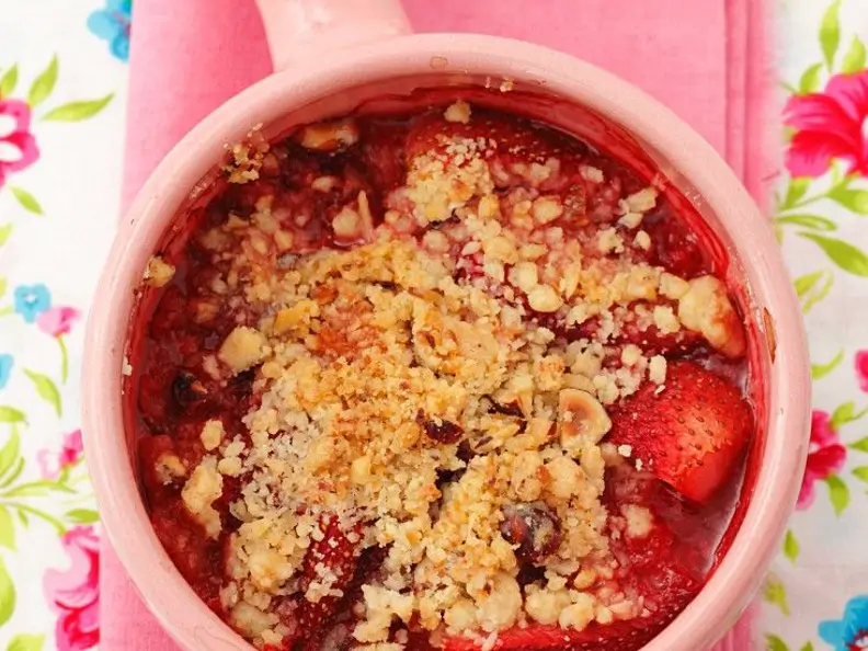 Erdbeer-Crumble vegan