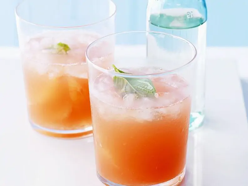 Low-Carb-Grapefruit-Drink