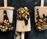 Bananen-Erdnuss-Eis