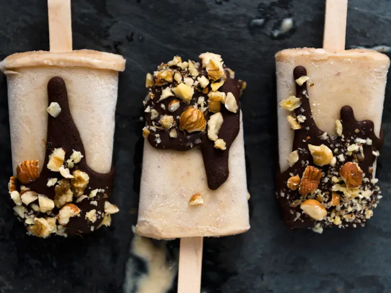 Bananen-Erdnuss-Eis
