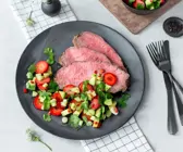 Erdbeer-Salsa mit Roastbeef