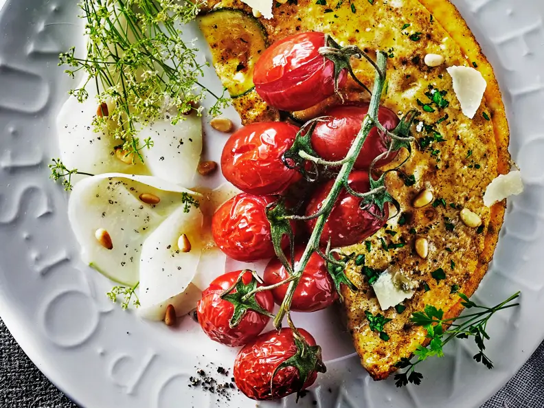 Zucchini-Omelett mit Kräutern