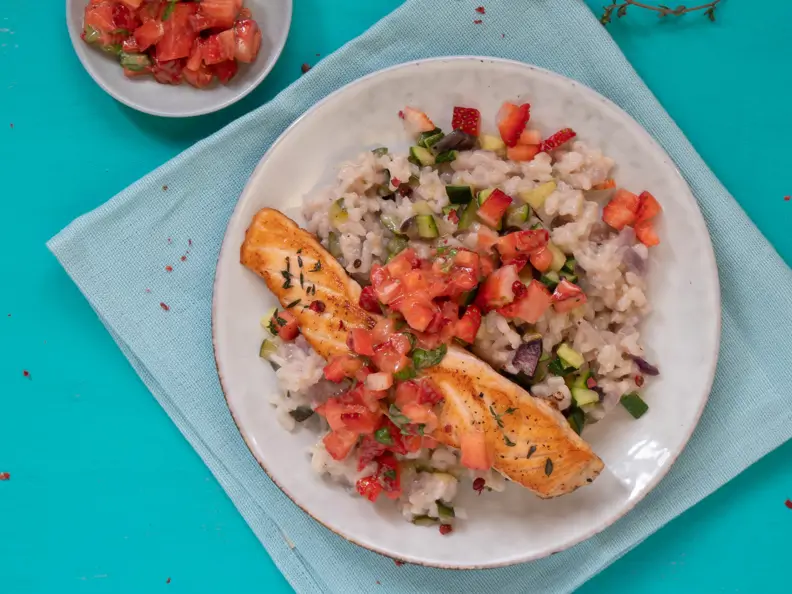 Risotto mit Lachs und Erdbeeren