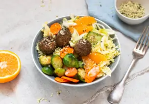 Good-Life-Winter-Bowl mit Hanfsamenbällchen