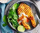 Lachssteaks mit Limetten-Joghurt