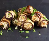 Gegrillte Auberginenröllchen mit Walnuss-Feta-Füllung
