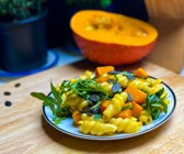 Kürbis-Pasta mit Rucola