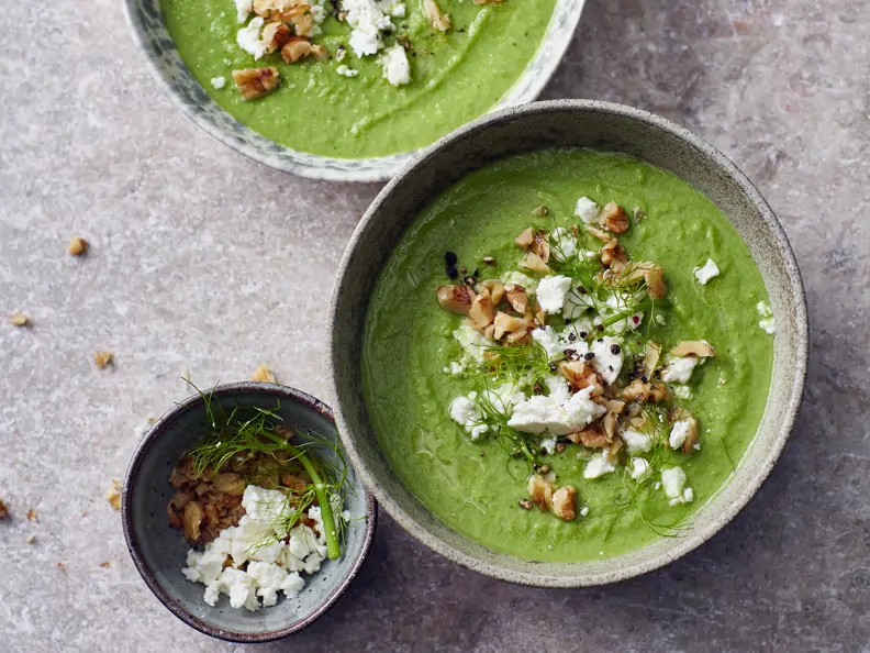 Grüne Gazpacho mit Feta