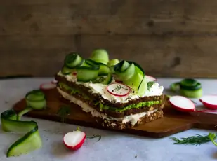 Brottorte mit Frischkäse