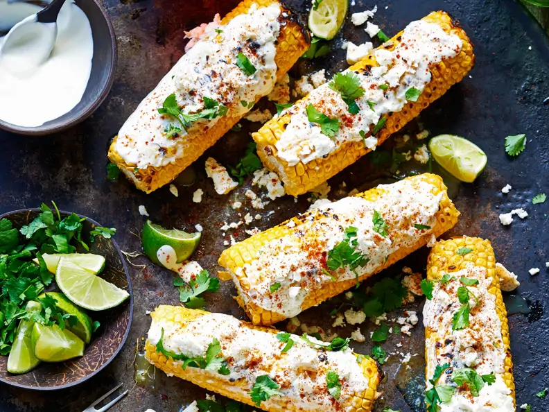 Elotes mit Sauerrahm