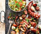 Gegrillter Pulpo mit Bulgur