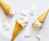 Veganes Vanilleeis mit Haferdrink