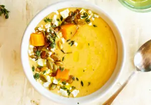 Geröstete Kürbissuppe mit Feta