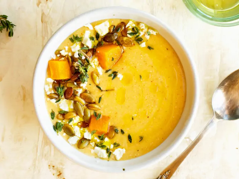 Geröstete Kürbissuppe mit Feta