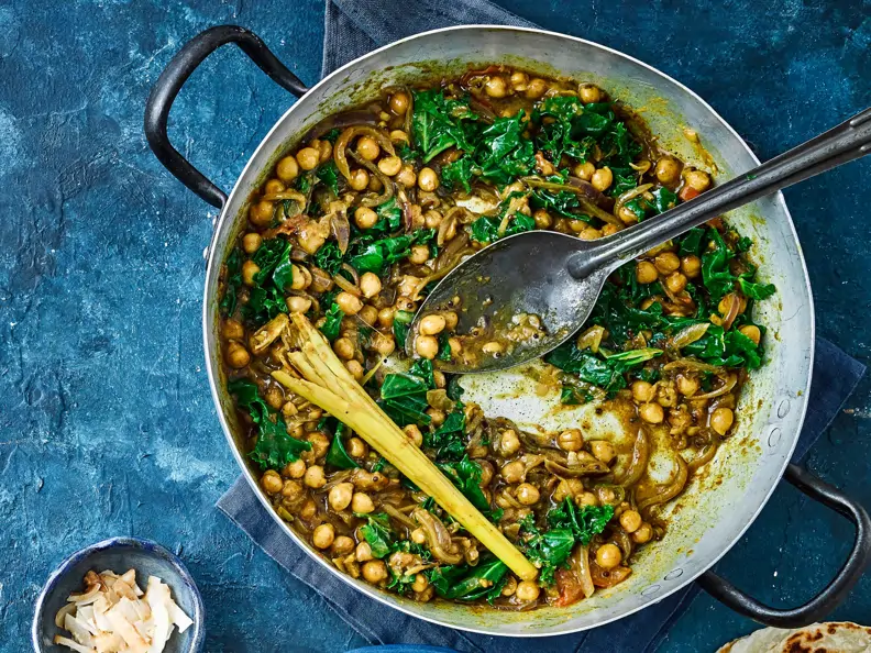 Kürbis-Kichererbsen-Curry mit Kokos