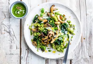 Pilz-Spinat-Pfanne mit Perlgraupen