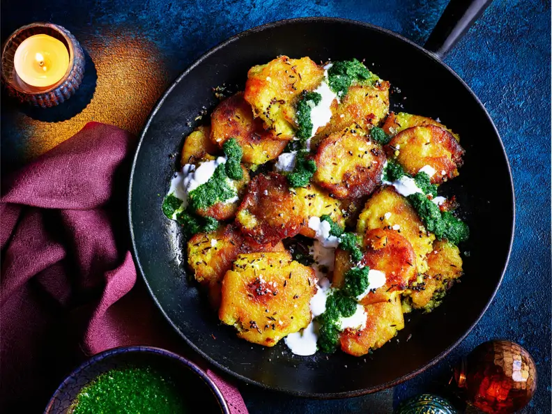 Bratkartoffeln mit grüner Harissa-Sauce