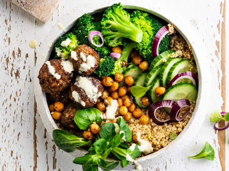 Quinoa-Bowl