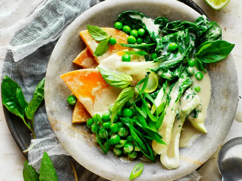 Thailändische Suppe mit Süßkartoffel