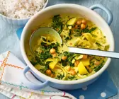 Spinat-Curry mit Erdnüssen