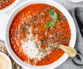 Tomatencremesuppe mit Sesam
