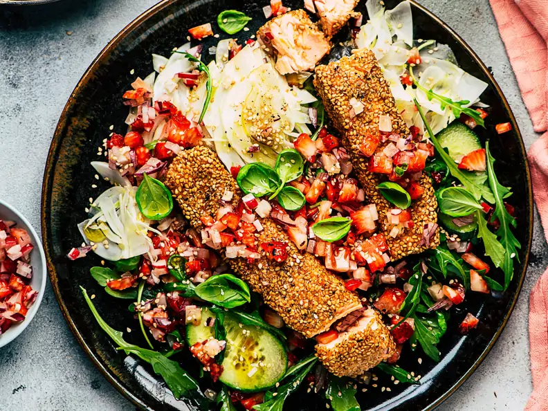 Lachs mit Erdbeer-Basilikum-Salsa