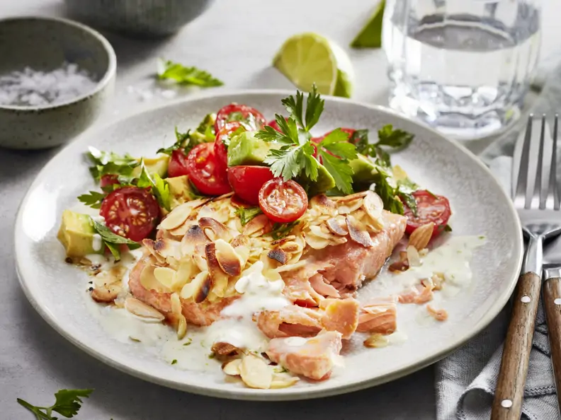 Lachs in Mandelkruste