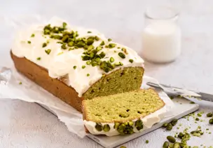 Pistazienkuchen mit Frischkäse 