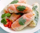 Reispapierröllchen mit Garnelen