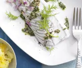 Low-Carb-Seelachsfilet mit Steckrübenpüree