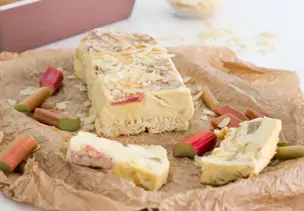 Zauberkuchen mit Rhabarber 